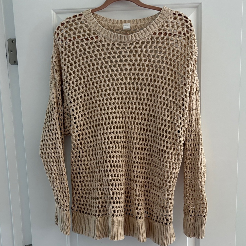 Old Navy women’s Open-Knit Crewneck Sweater